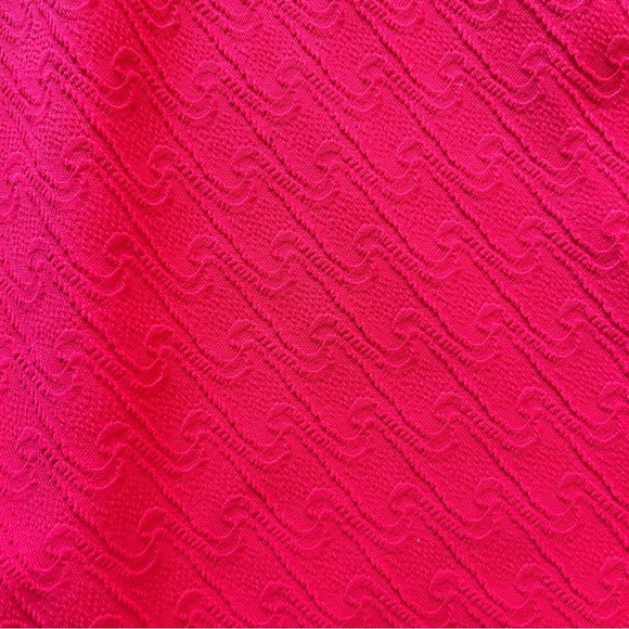 Vintage 60s 70s Cherry Red Sleeveless A-Line Dress – Textured Knit Mod Shift - Picture 8 of 9